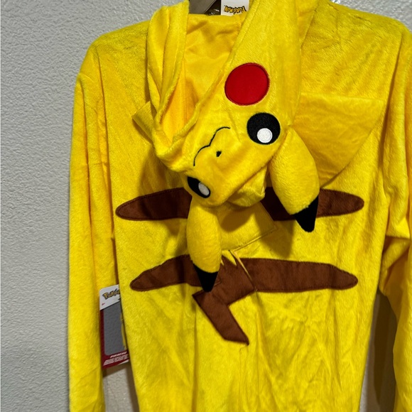 PIKACHU kids deluxe Halloween hooded costume jumpsuit with gloves size various - Picture 4 of 7